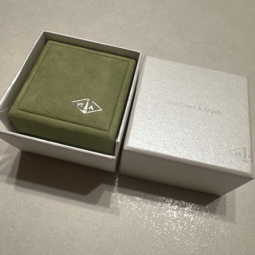 <美品>ヴァンクリーフ&アーペル リング ペルレ シニアチュール K18PG