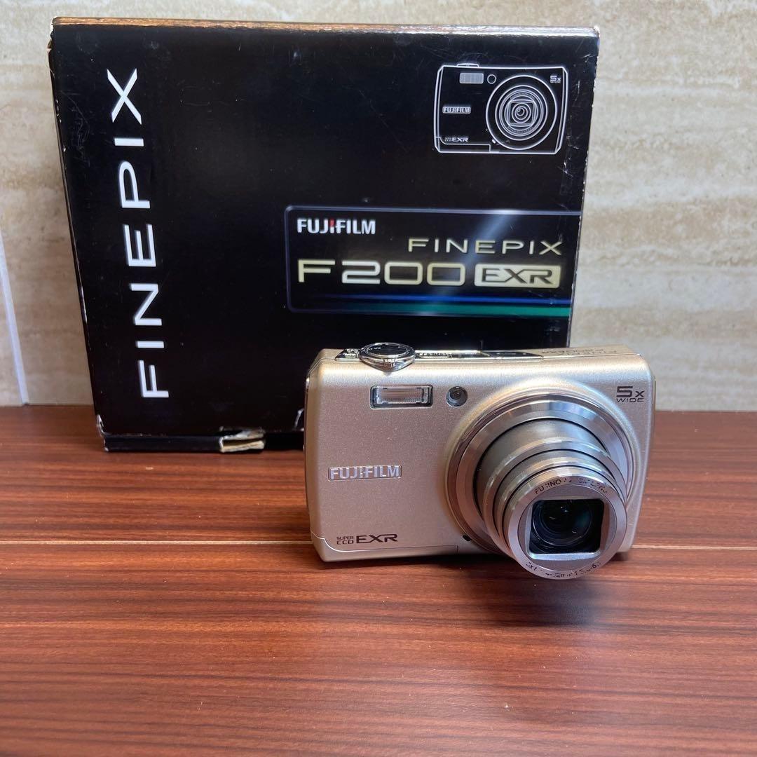 FUJIFILM FinePix F200 EXR デジカメ 4276