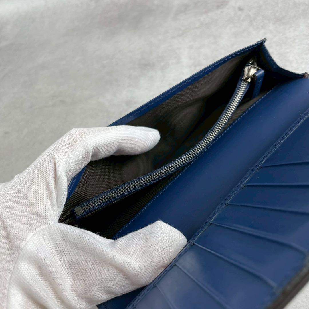 【美品 入手困難】グッチ 長財布 二つ折り カラーロゴ ブルー レザー