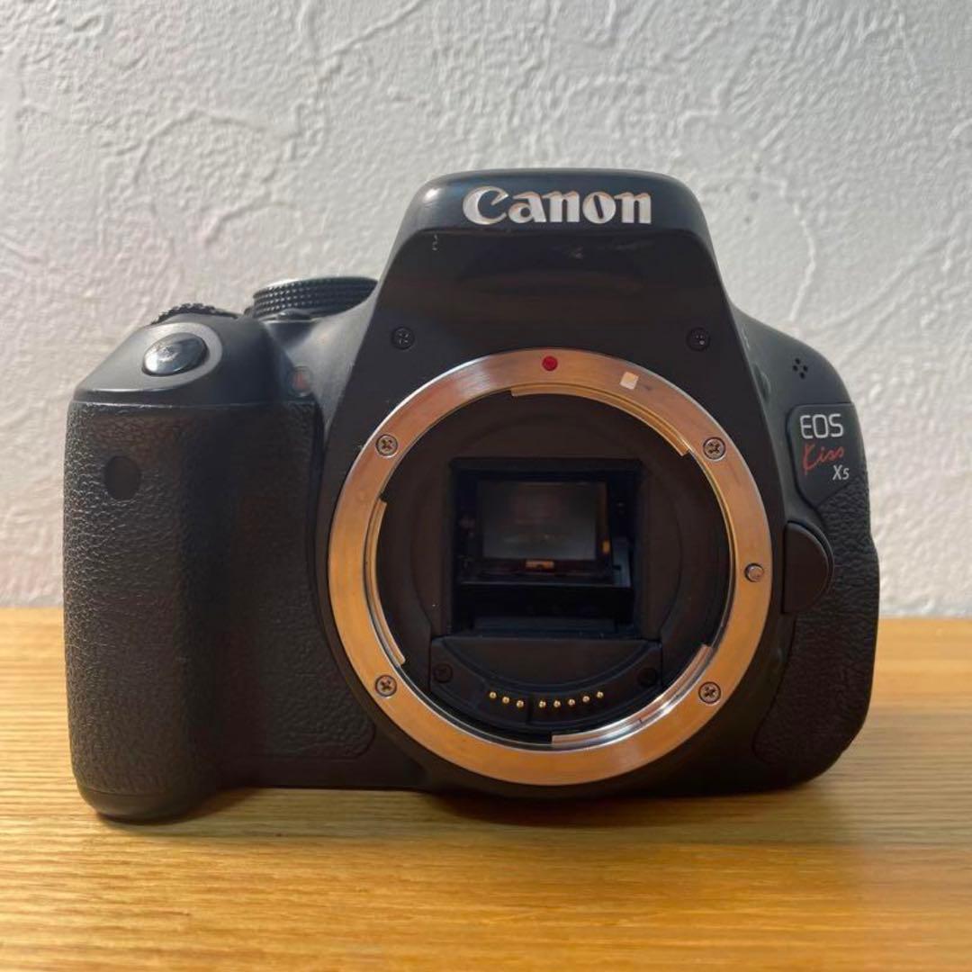 Canon kiss x5 キャノン レンズ付き