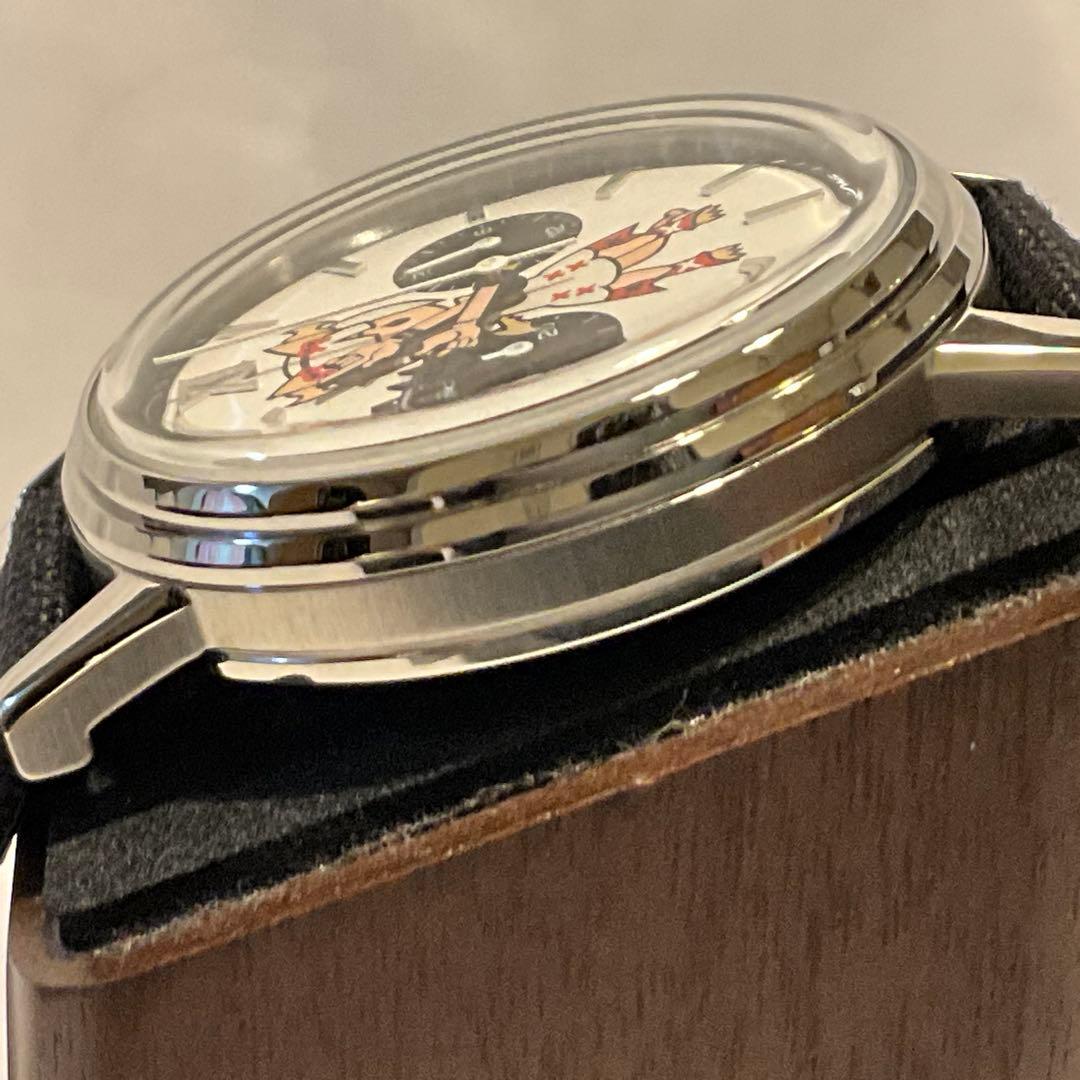 UNDONE アンダーン パズドラコラボウォッチ 220本限定 稼働美品