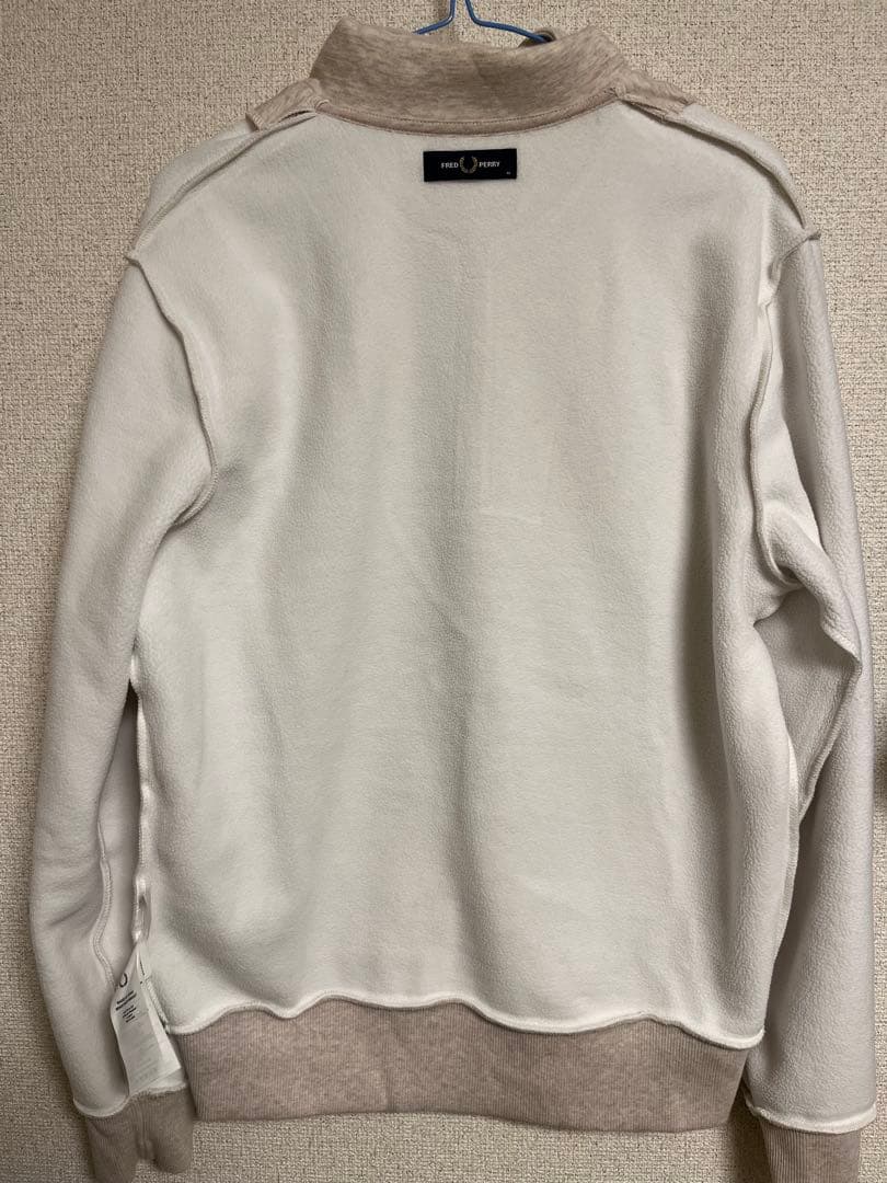 ★超美品★ FRED PERRY ハーフジップ スウェット　ロゴ刺繍　Mサイズ