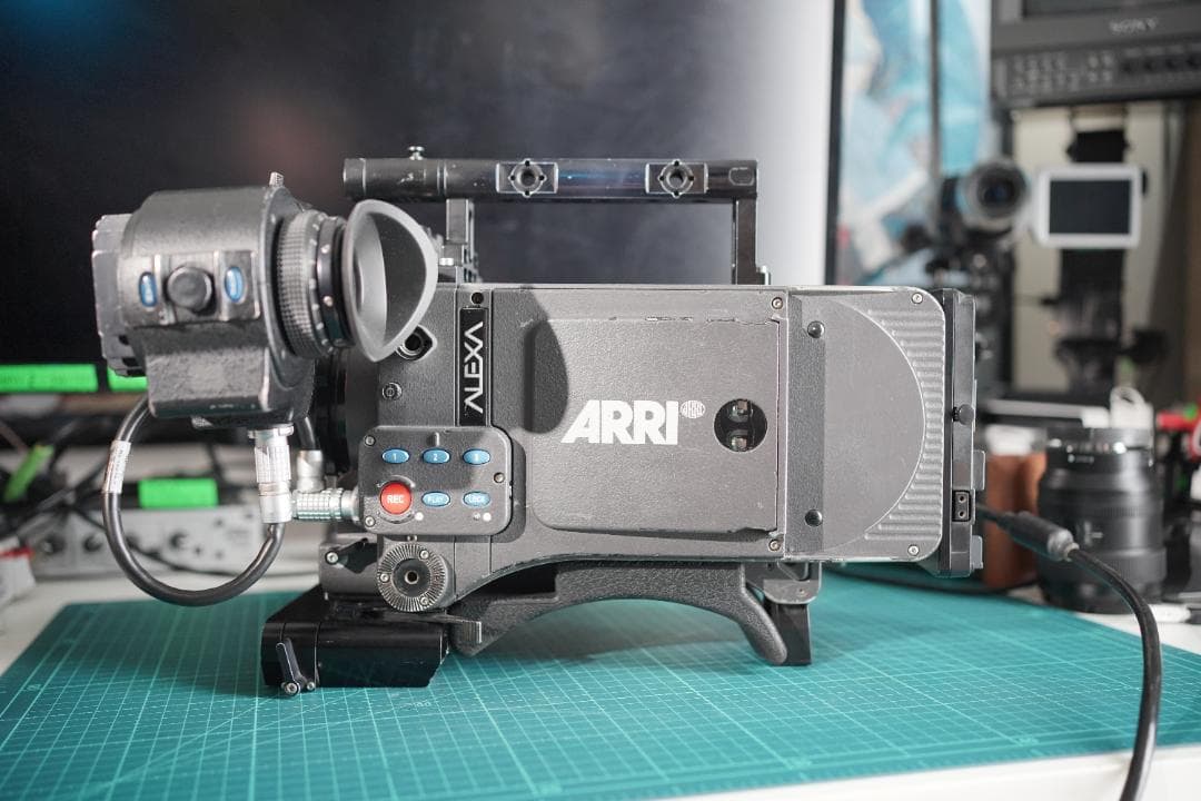 ARRI ALEXA Plus EF/PLマウント