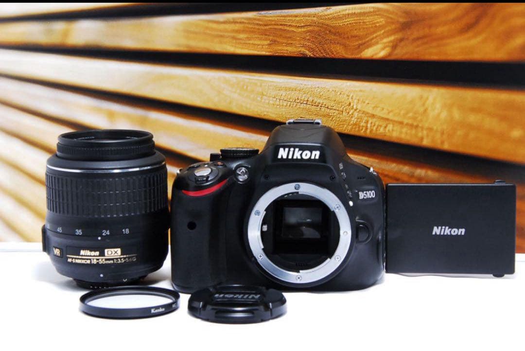 自由自在バリアングル液晶⭐️ Nikon D5100⭐️初心者一眼レフ スマホ転送