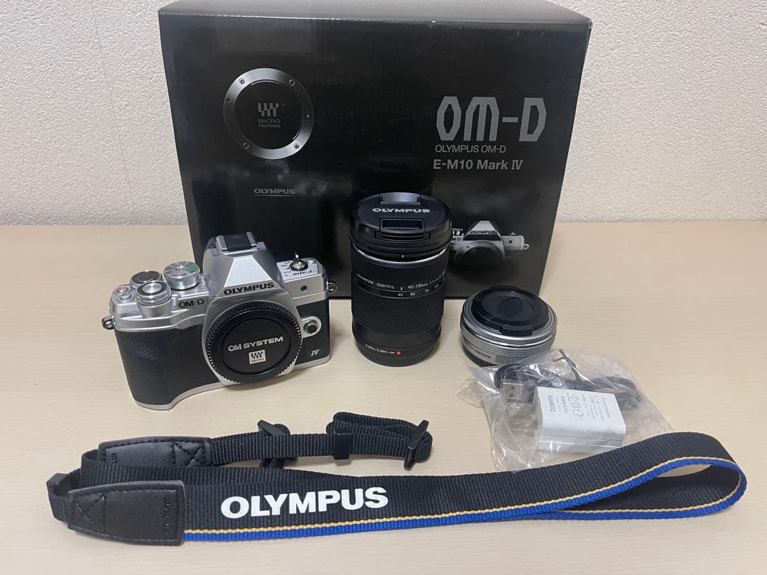 OLYMPUS E-M10 Mark IV ミラーレス一眼