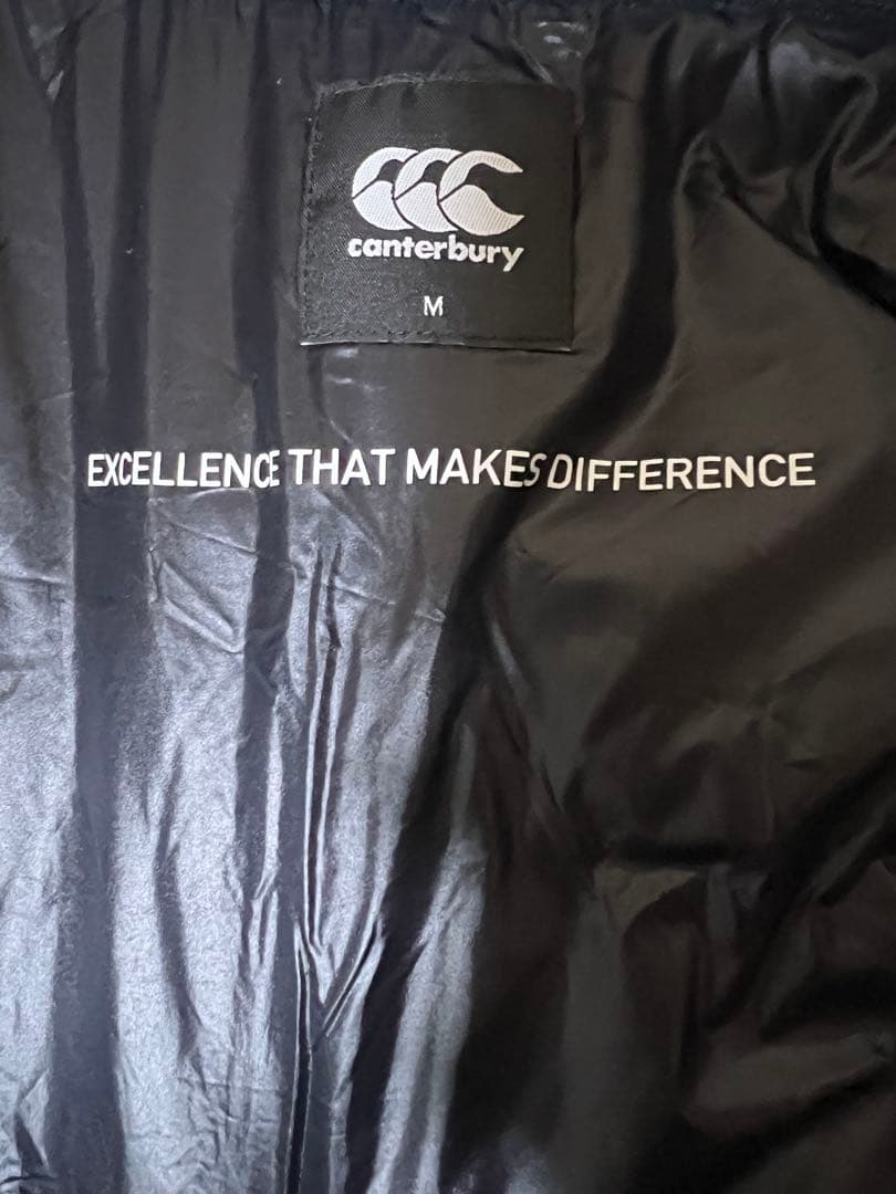新品タグ付きカンタベリー R+ 防水コート 早い者勝ち！