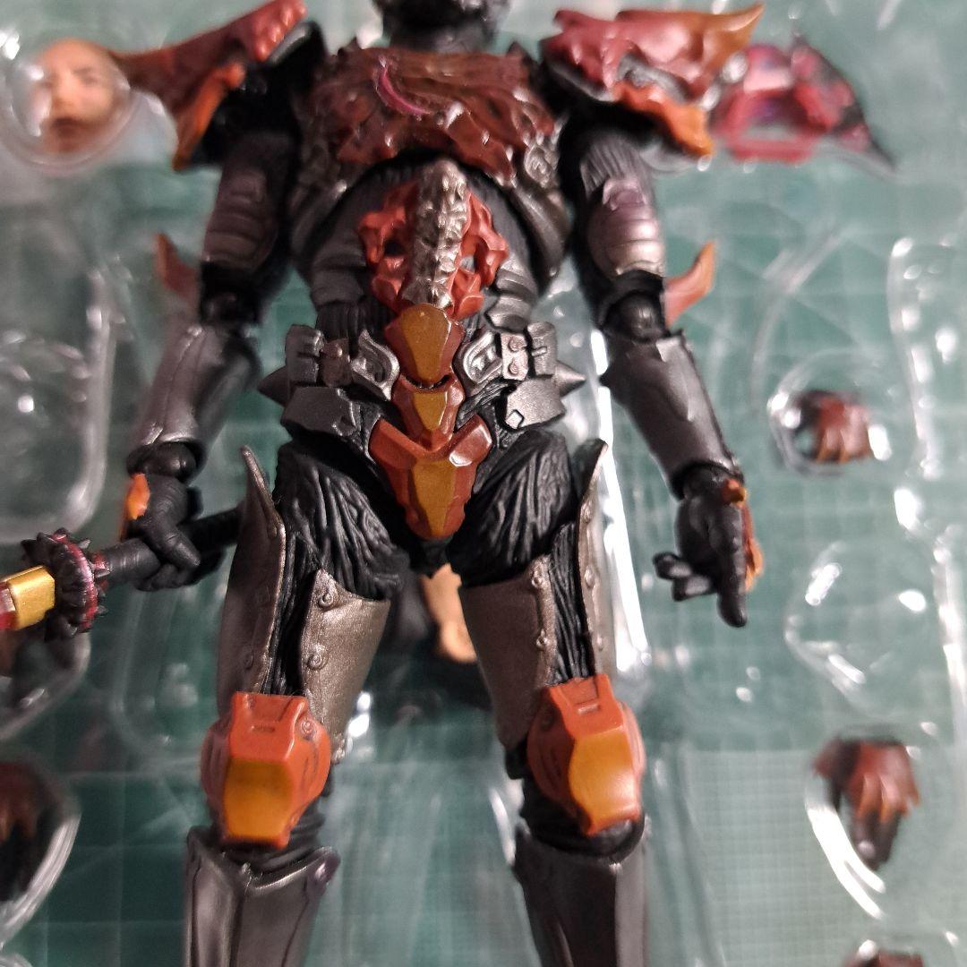 S.H.Figuarts ジャグラス ジャグラー(ヘビクラショウタVer.)