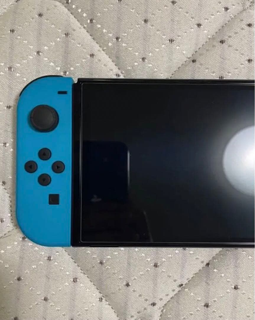 【美品】Nintendo Switch 有機ELモデル