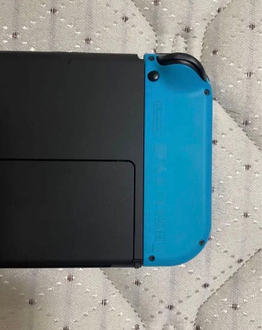 【美品】Nintendo Switch 有機ELモデル