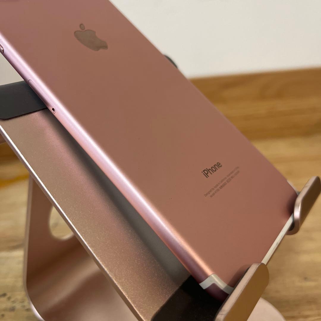 バッテリー新品交換済100%！iPhone7 plus 256GB SIMフリー