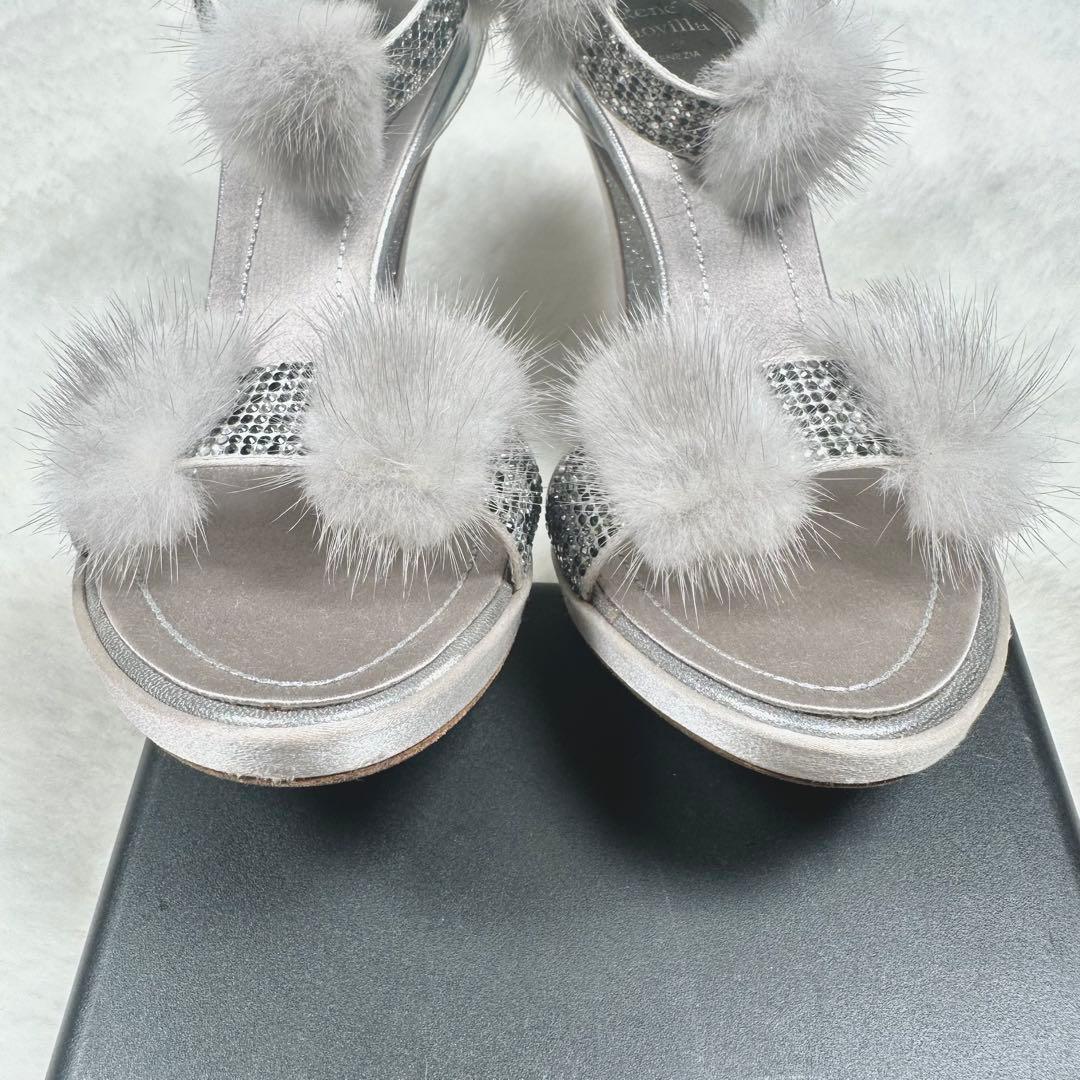 極美品　レネカオヴィラ　サンダル シルバー　21.5　ファー　オープントゥ