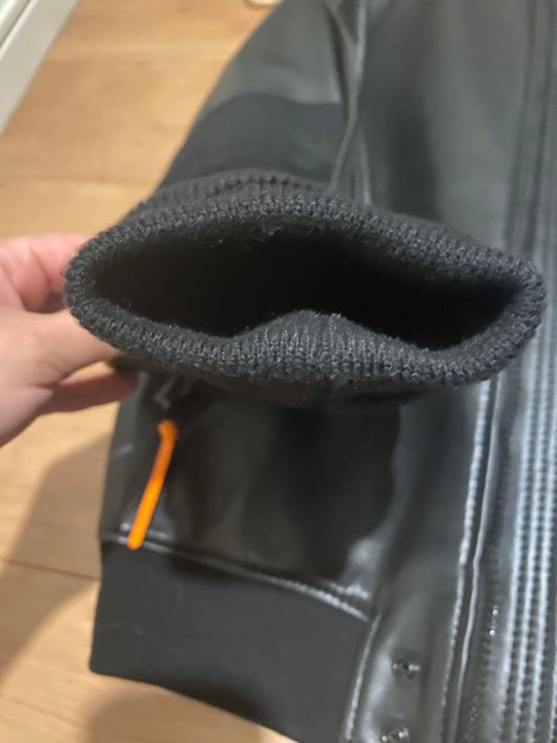 【湯煙！】DIESEL ブラックレザージャケット