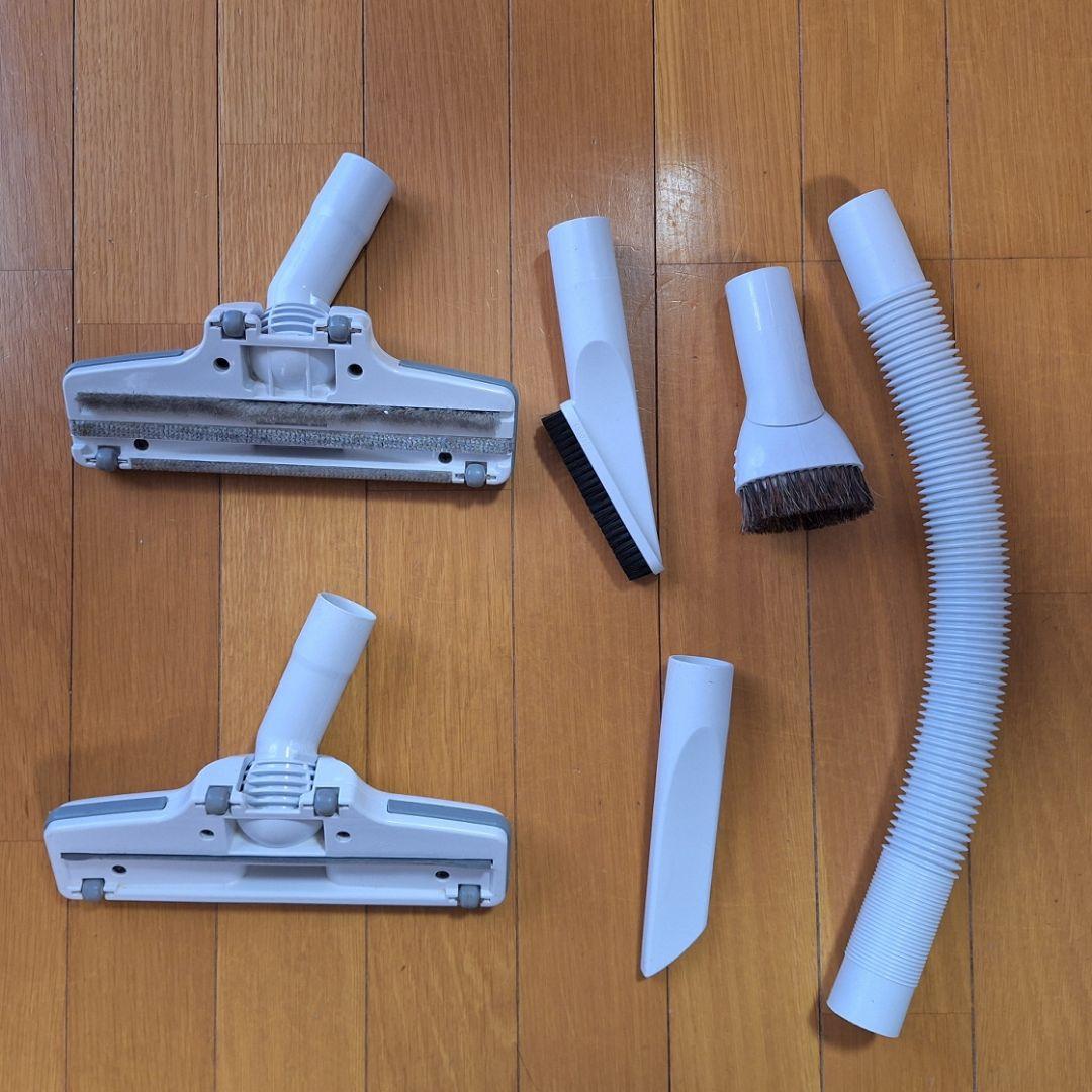 【豪華セット】マキタ 充電式クリーナー サイクロン付 ＋ 紙パック・各種ノズル