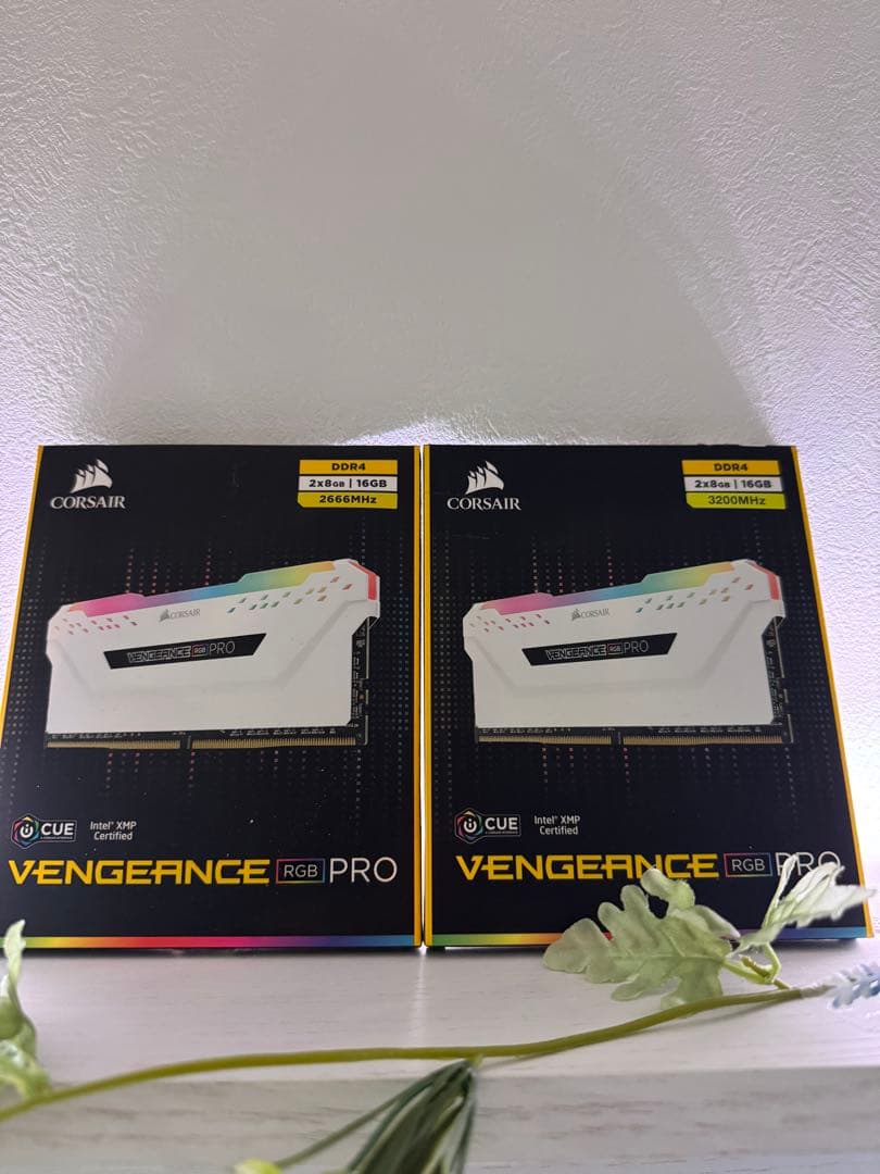 CORSAIR VENGEANCE RGB PRO DDR4-8×4/32GB