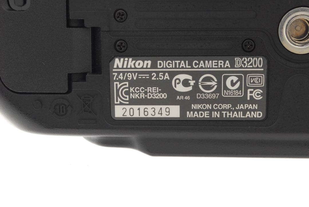 ✨極美品✨ニコン D3200❤日常から旅行まで幅広く対応！