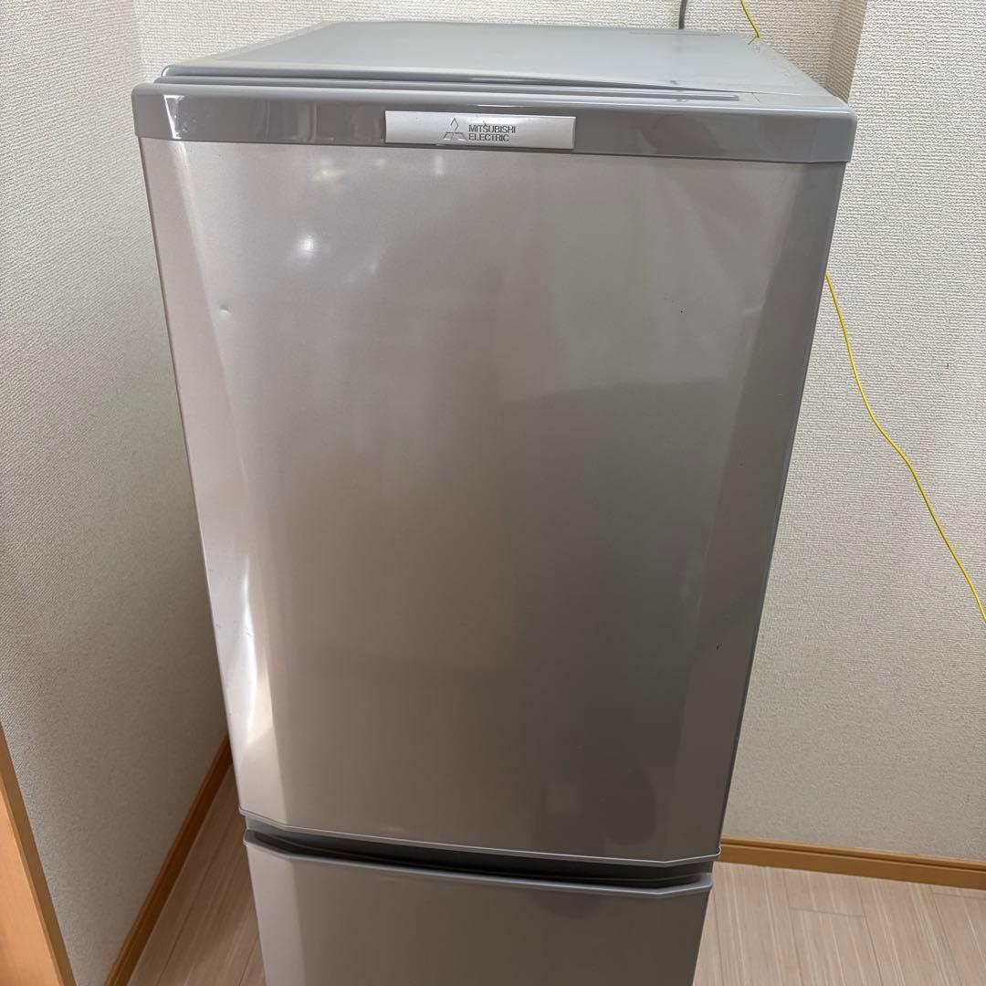 三菱 一人暮らしサイズ　冷凍 冷蔵庫 146L 2ドア 2015年製