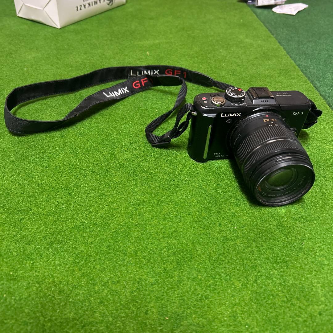 LUMIX GF1 コンパクトデジタルカメラ 本体