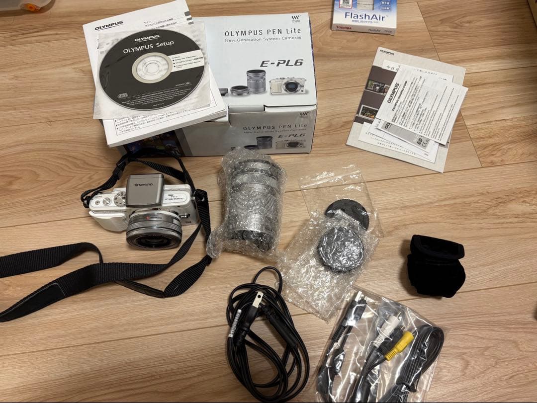 OLYMPUS E-PL6 デジタル一眼レフカメラ