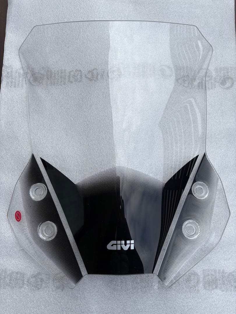 Vストローム650(2017〜) GIVI D3112ST ロングスクリーン