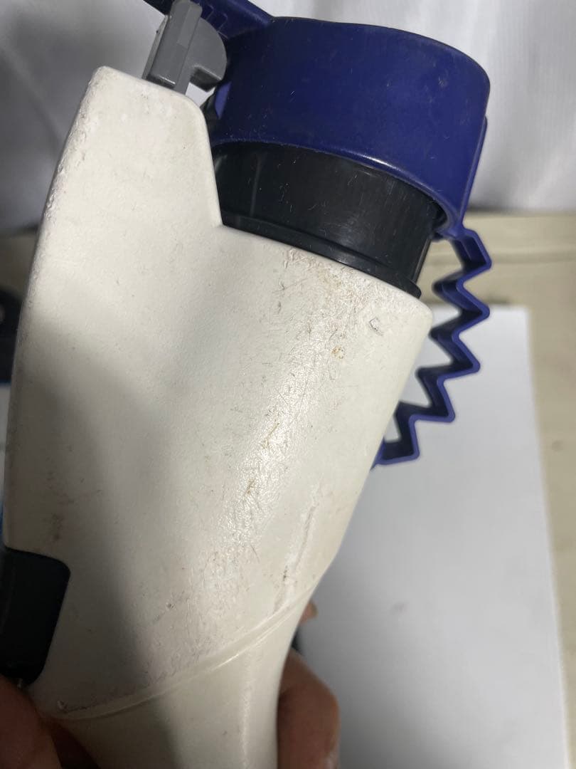 日産　リーフ　充電ケーブル　　3NK5E