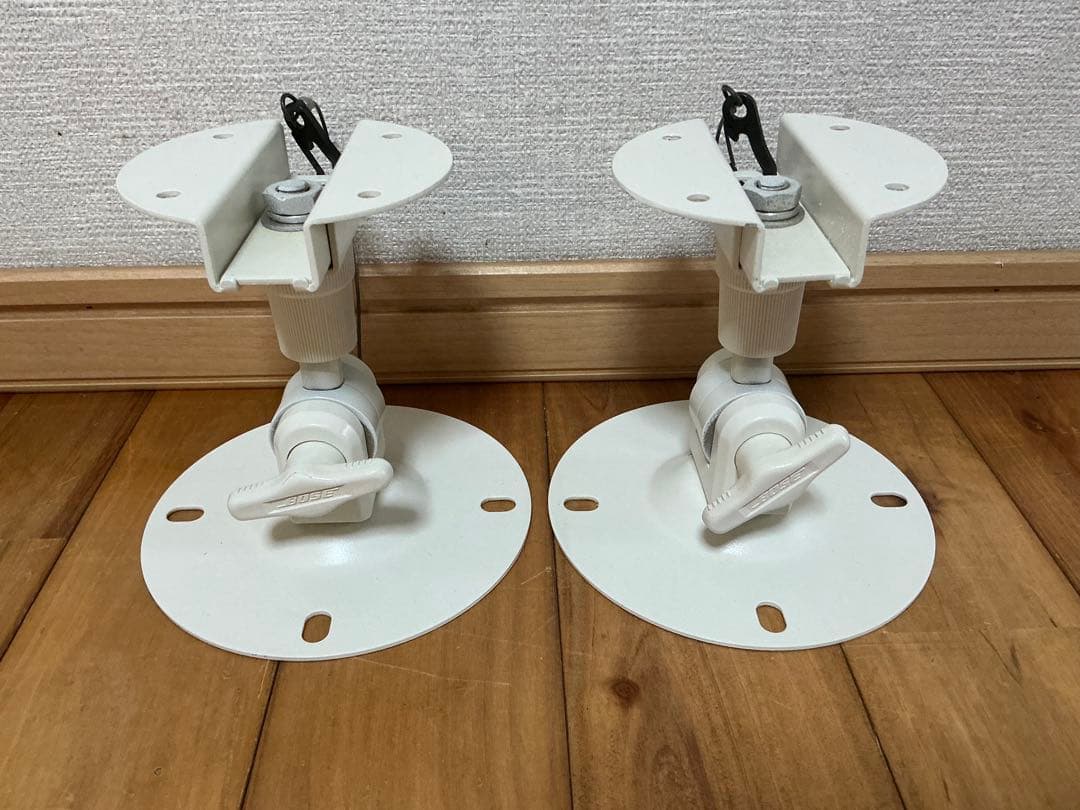 美品★BOSE 純正ブラケット★301 / 314 / 402 対応★ホワイト
