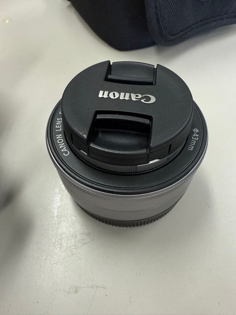 Canon EOS Kiss M2 ホワイト 15-45mmレンズ付き