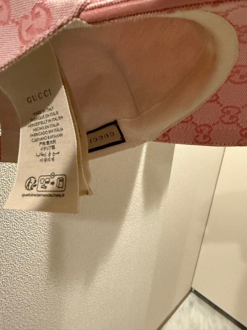 GUCCI GGキャンバスベースボールキャップ