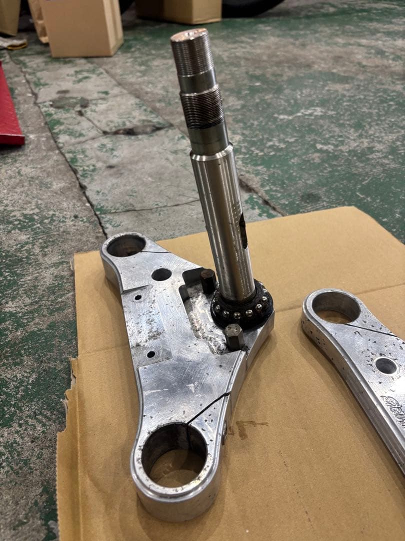 ドラッグスター400 イージーライダース　トリプルツリー