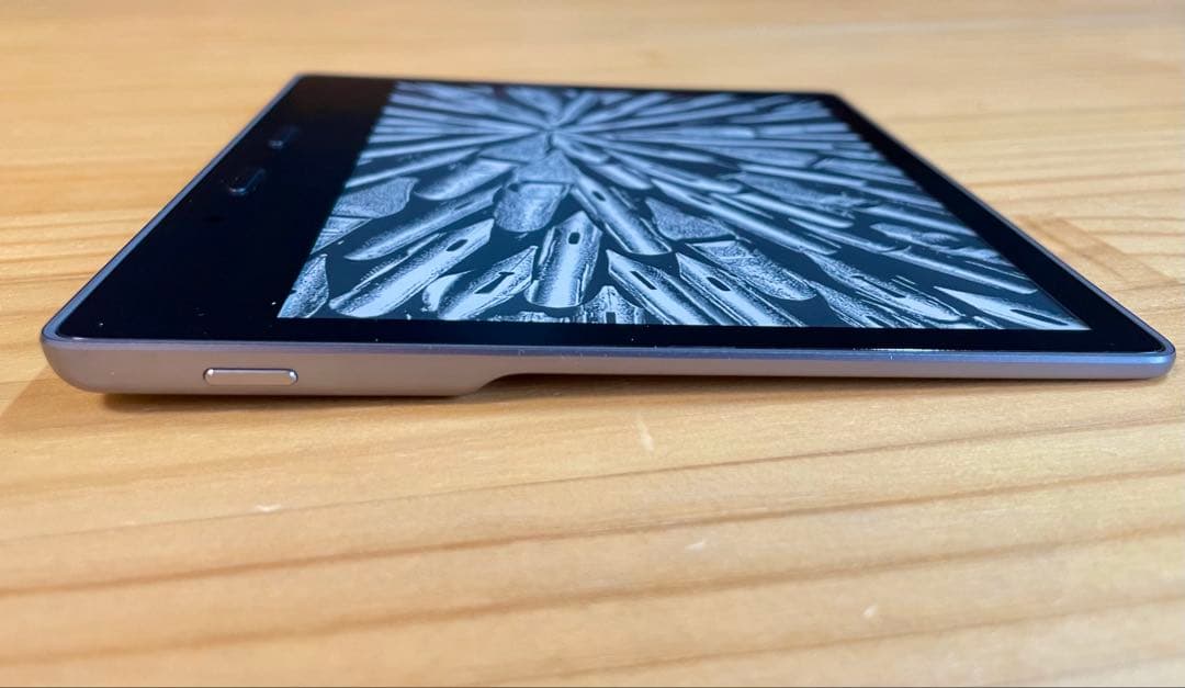 Kindle Oasis 第9世代 32GB Wi-Fi 美品 カバー付き