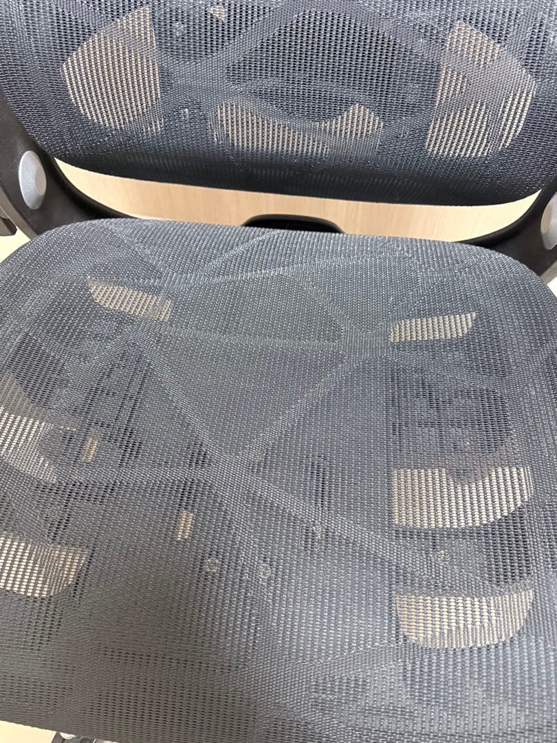 【美品】送料込DEULUKO E-5 オフィスチェア 椅子