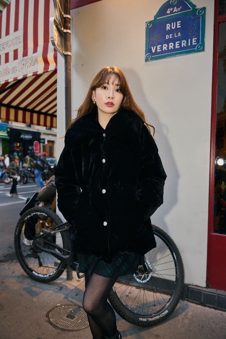 ジャケット・アウター Bijou-Button Velour Down Jacket