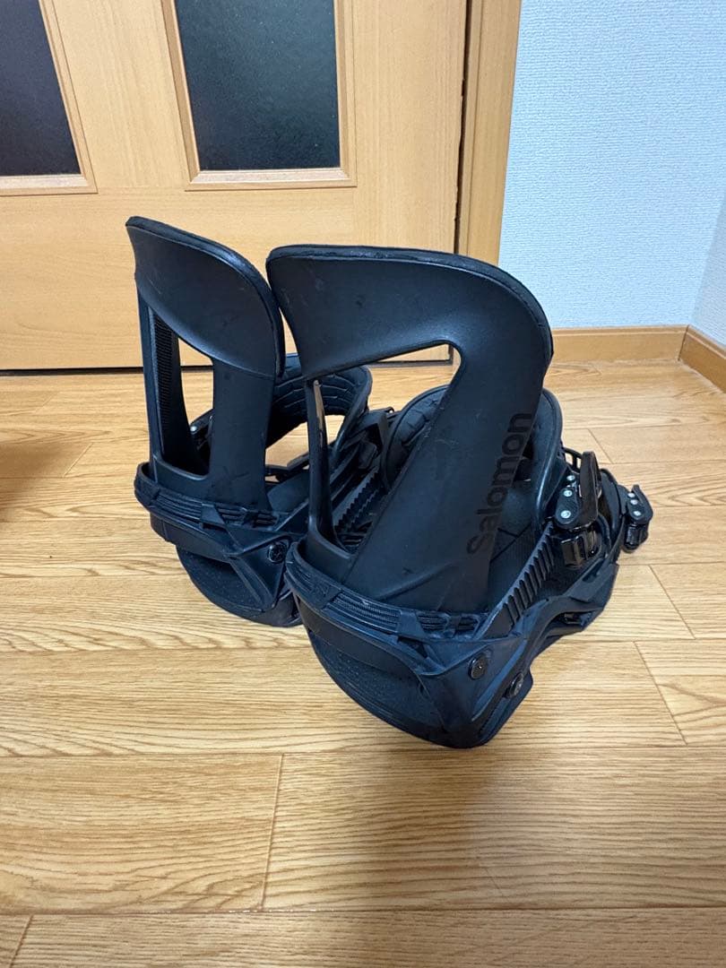 め*る様 サロモン SALOMON HOLOGRAM 22-23