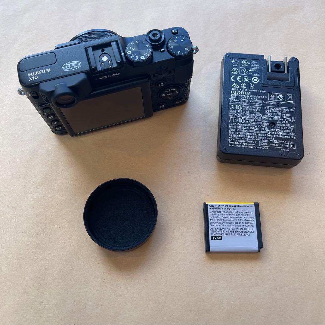 【美品】FUJIFILM X10