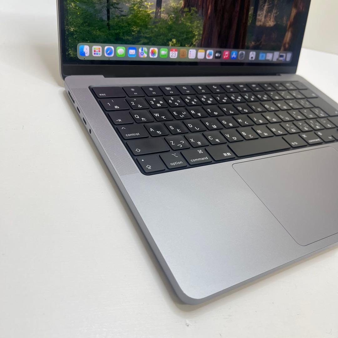 Macbook Pro 2023 14インチ M2 Max 96GB 2TB