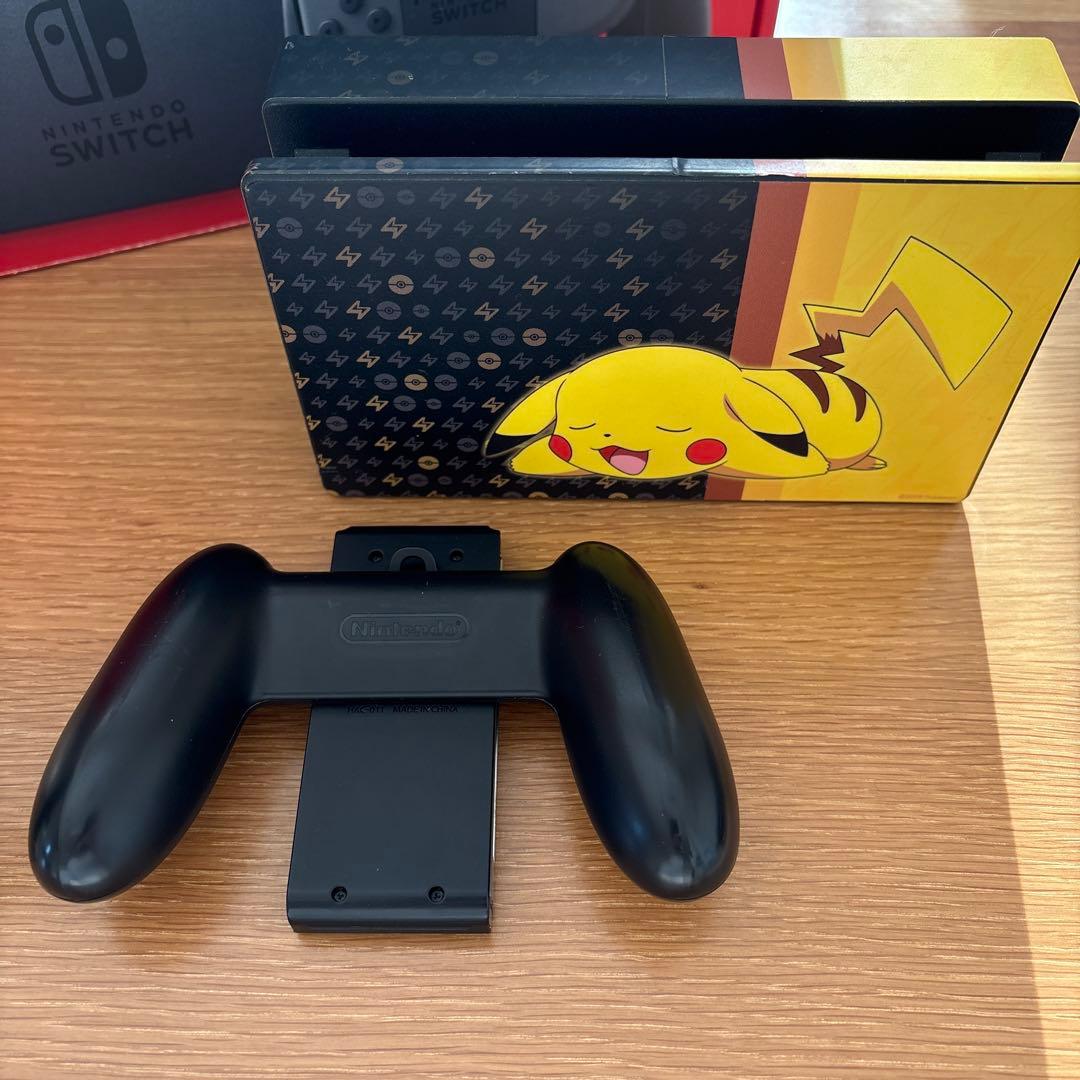 Nintendo Switch ピカチュウデザイン 本体