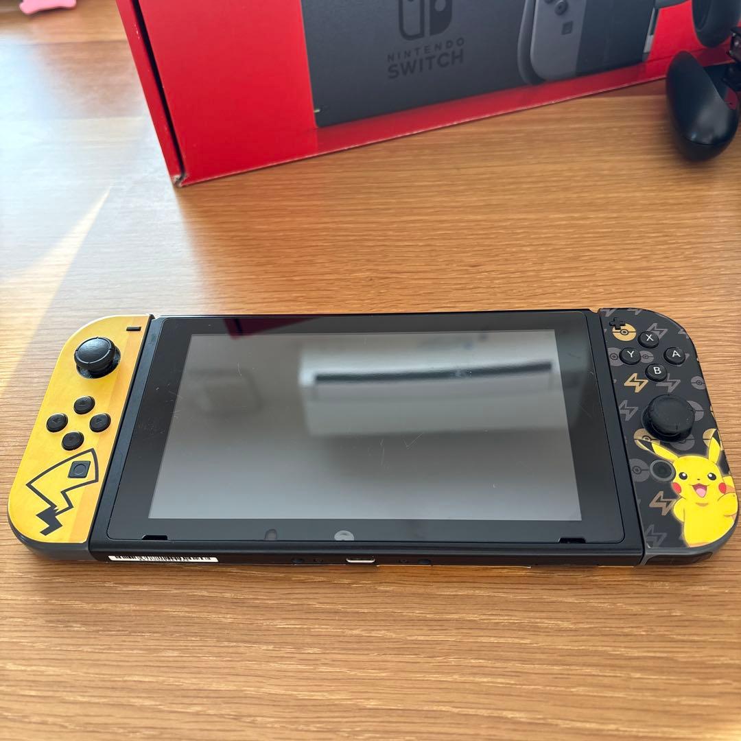 Nintendo Switch ピカチュウデザイン 本体