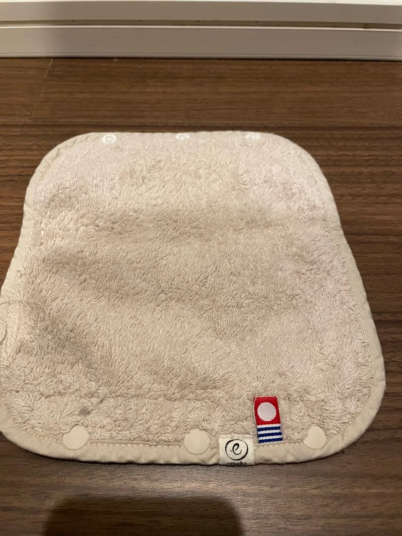 エルゴベビー OMNI Breeze ブラック よだれ胸カバー&肩パッド付き