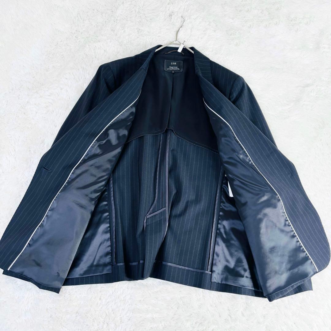 653 23区 スーツ 3点セット 大きいサイズ ストライプ ブラック