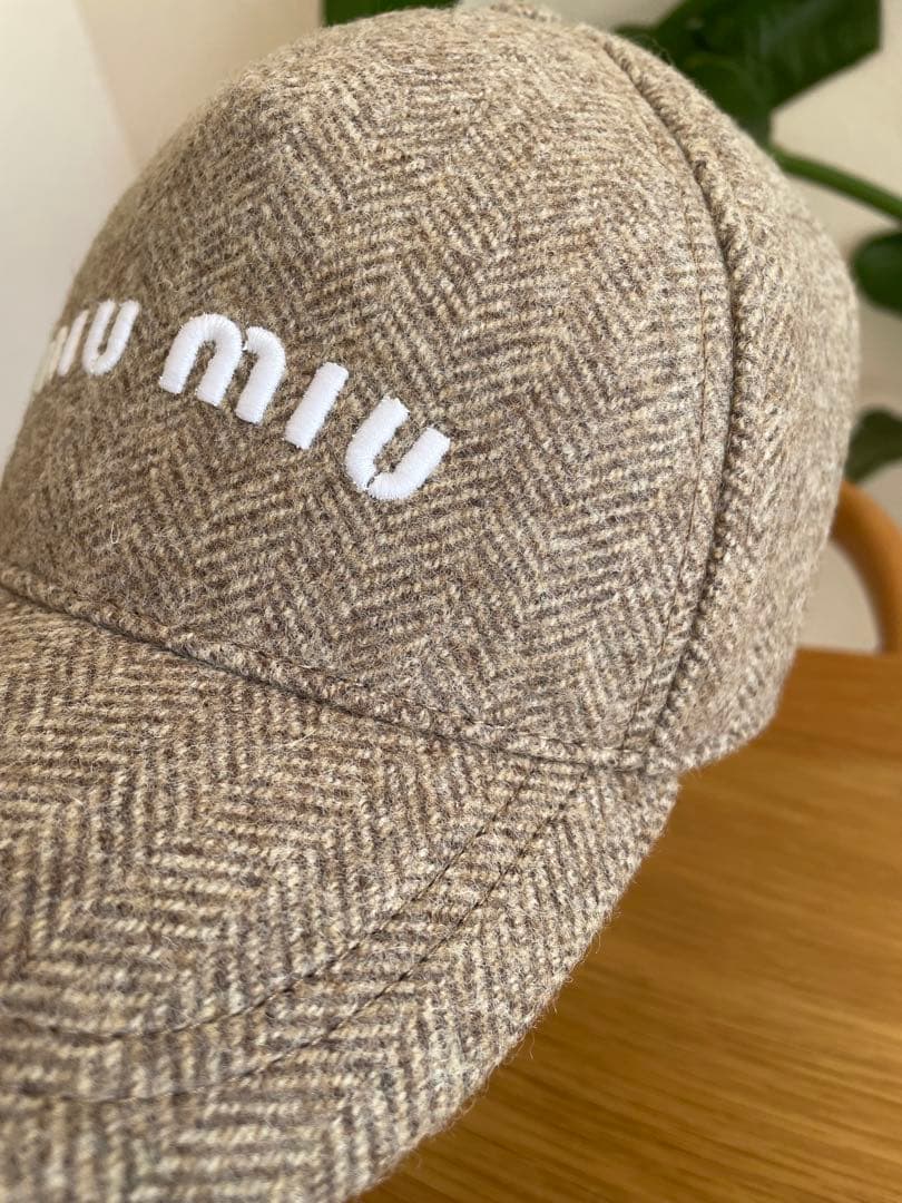 miu miu ベースボールキャップ M