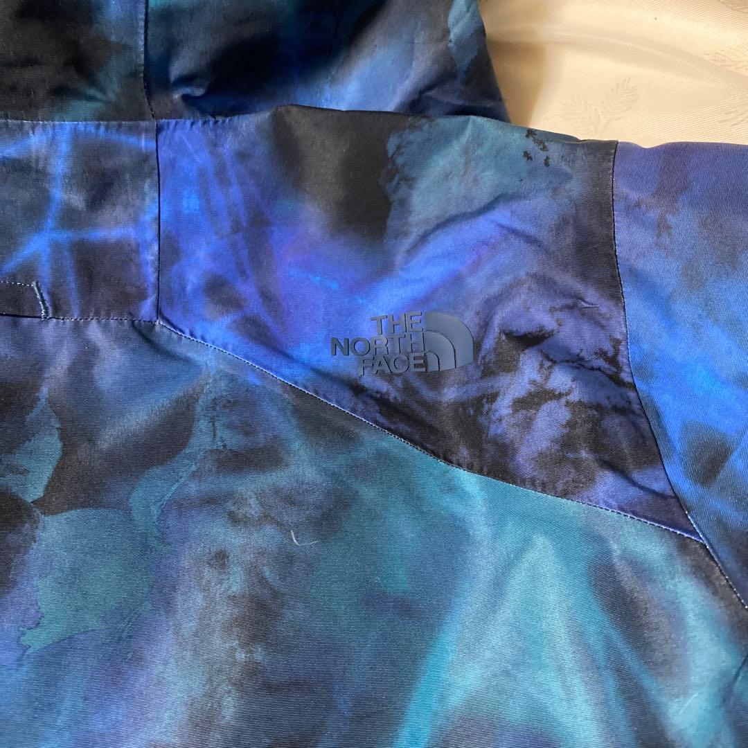 ノースフェイス レアカラー　スノボー