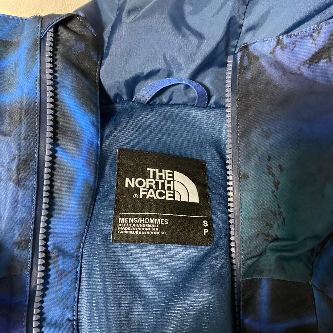 ノースフェイス レアカラー　スノボー
