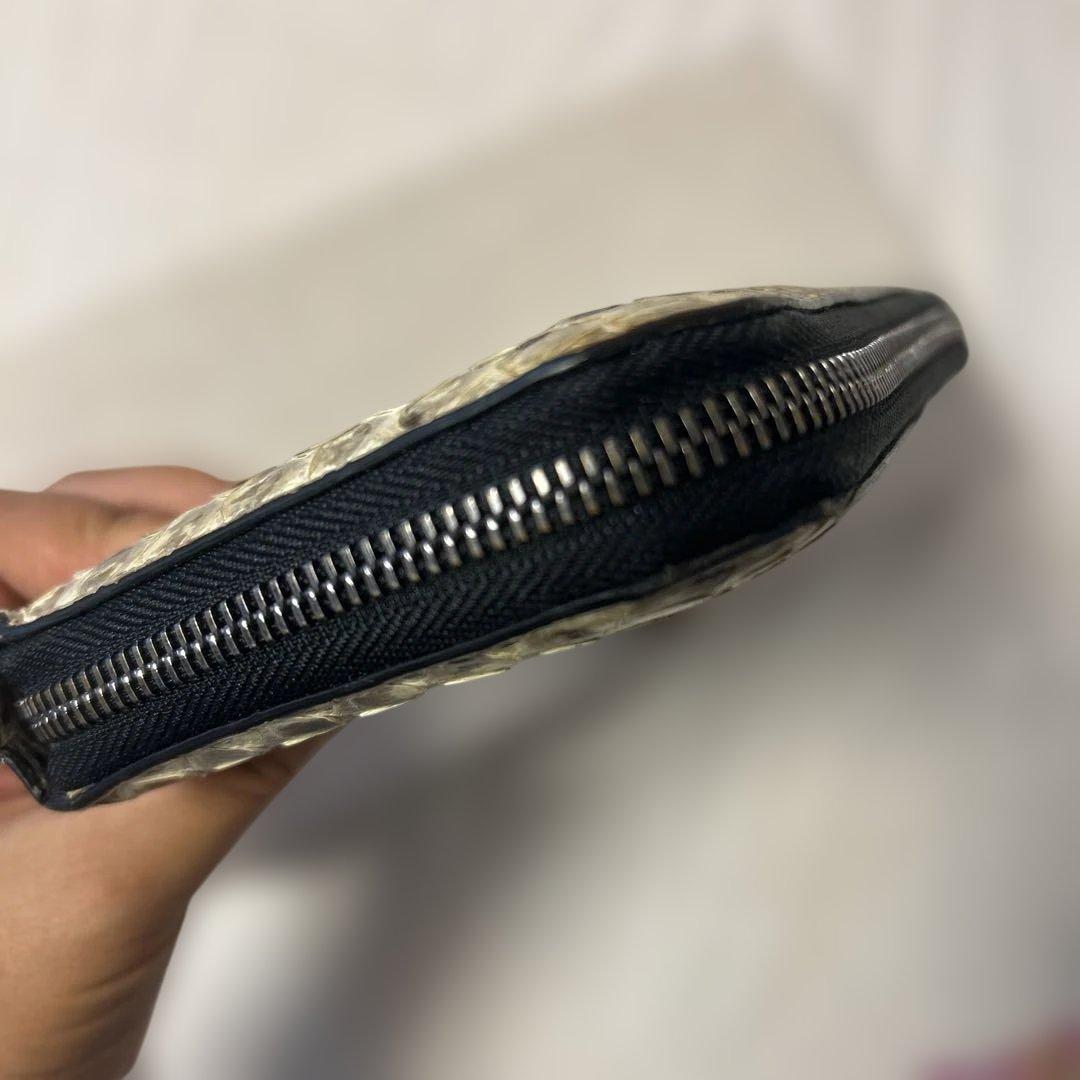 【山田マン】JIMMY CHOO CARNABY 長財布　中古