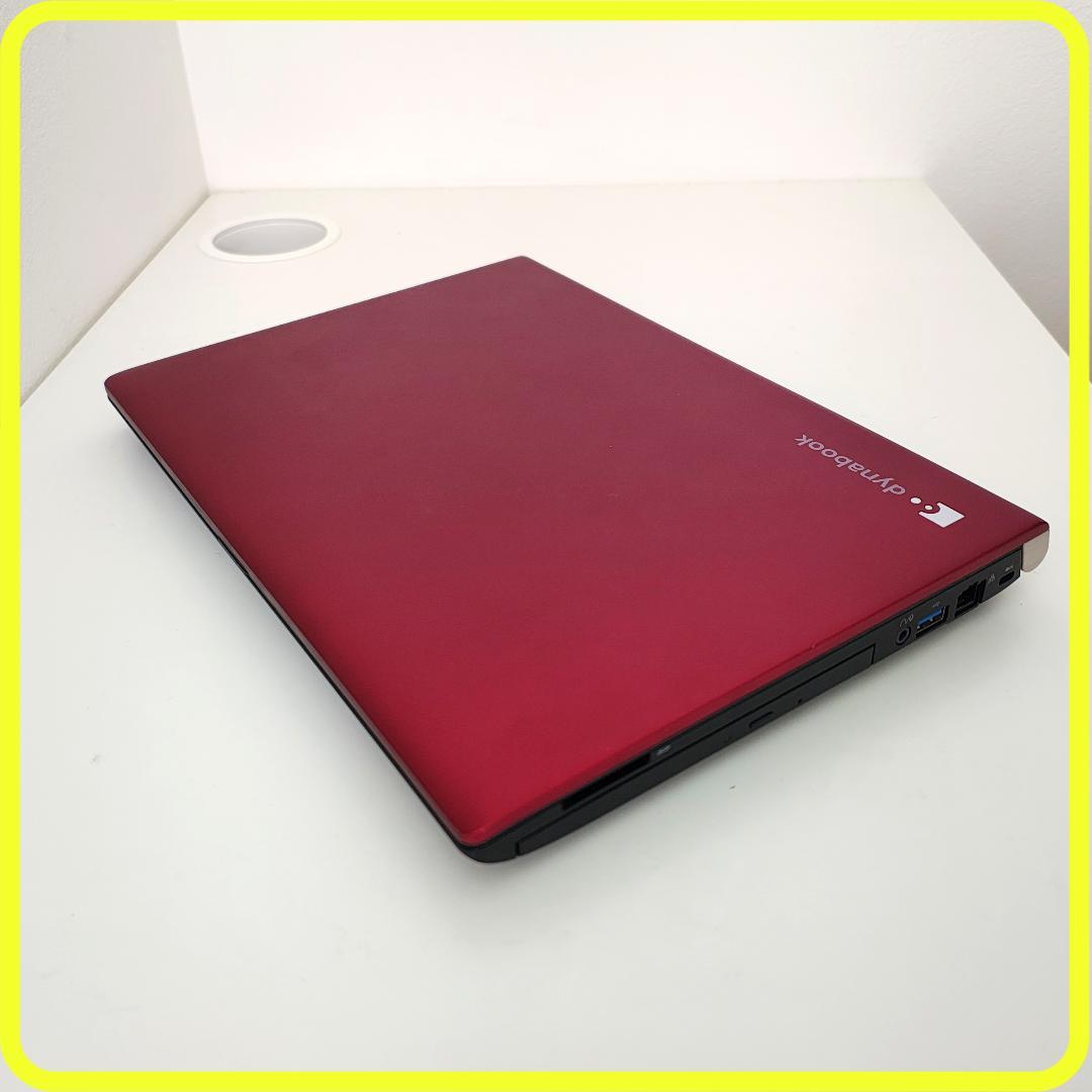 赤　新品SSD256GB⭐️windows11ノートパソコン　カメラ　805