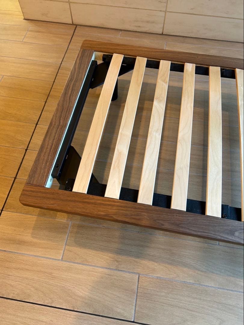 無印良品　木製すのこセミシングルベッドフレーム　ウォールナット