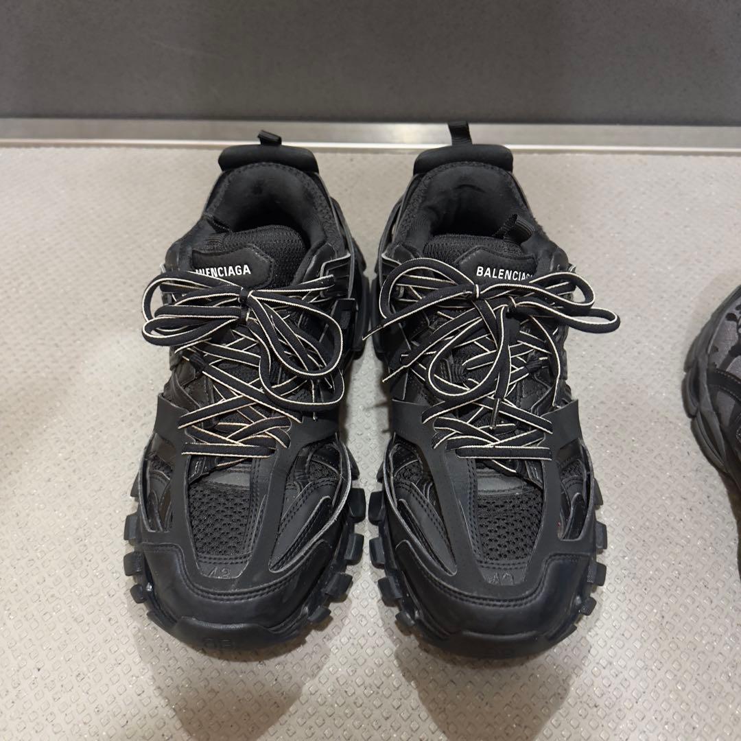 靴 BALENCIAGA TRACK TRIPLE BLACK 42