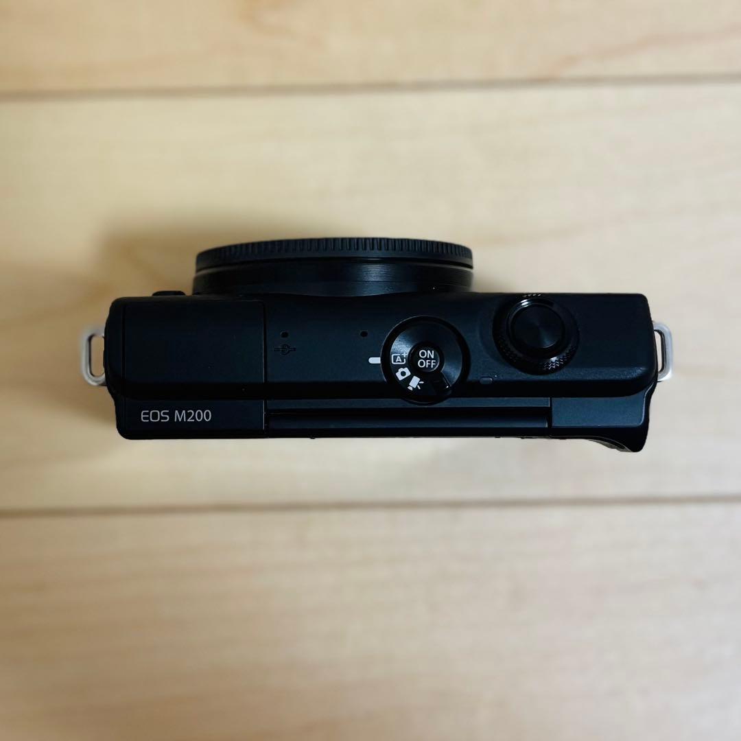 Canon キヤノン EOS M200ブラック+おまけ付き