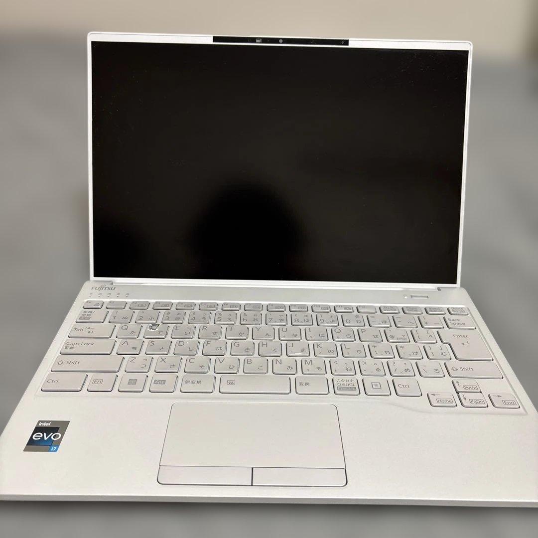 富士通 ノートパソコン LIFEBOOK UH08/H3 FMVU8H3WD1