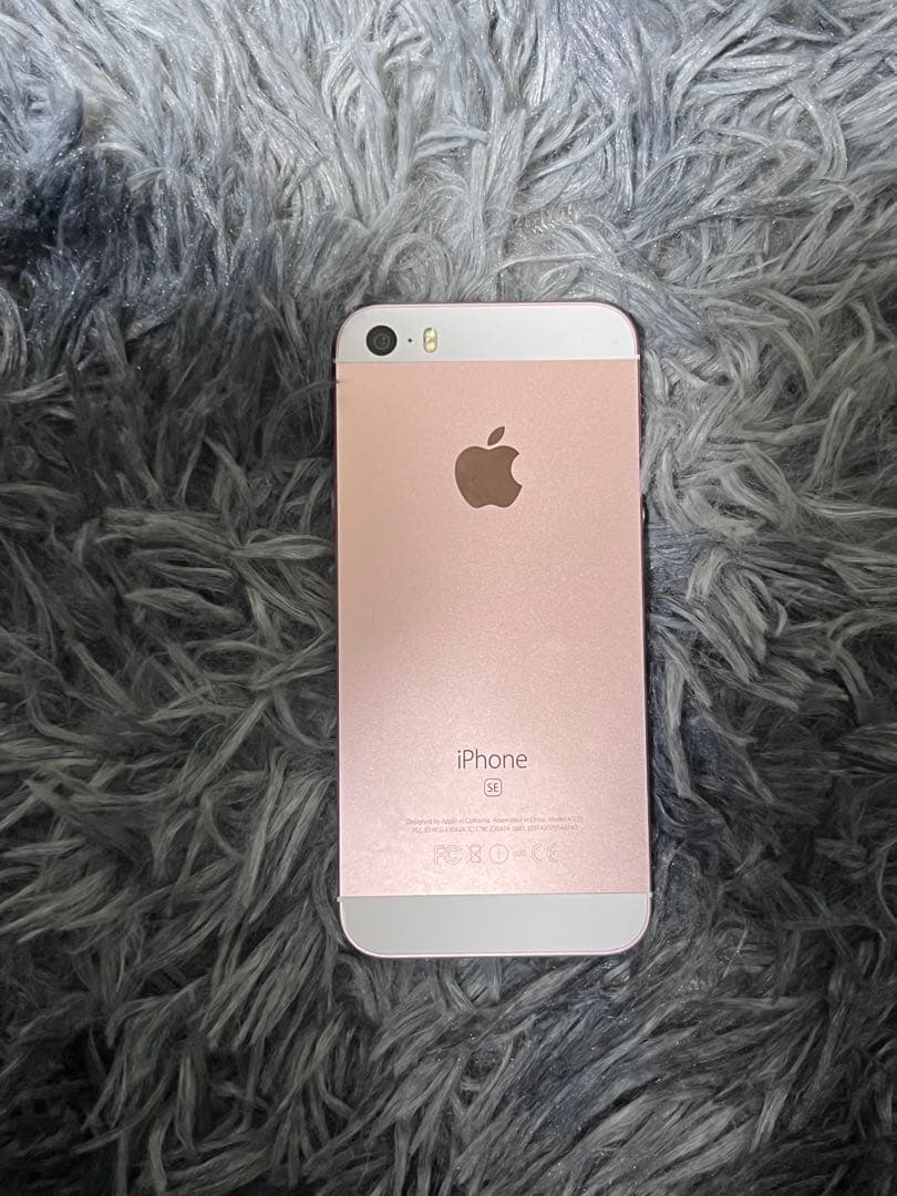 iPhone SE ローズゴールド 本体