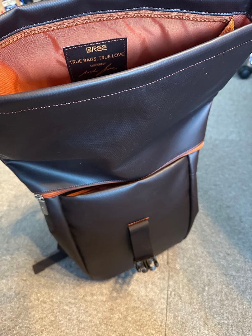 BREE ブラウン フラップバックパック