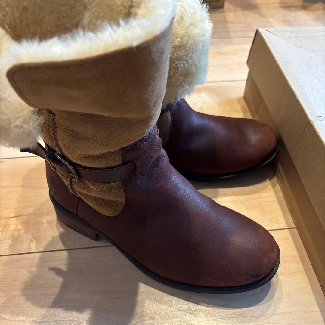 UGG ブラウン ムートンブーツ ジッパー付き　U.S.A